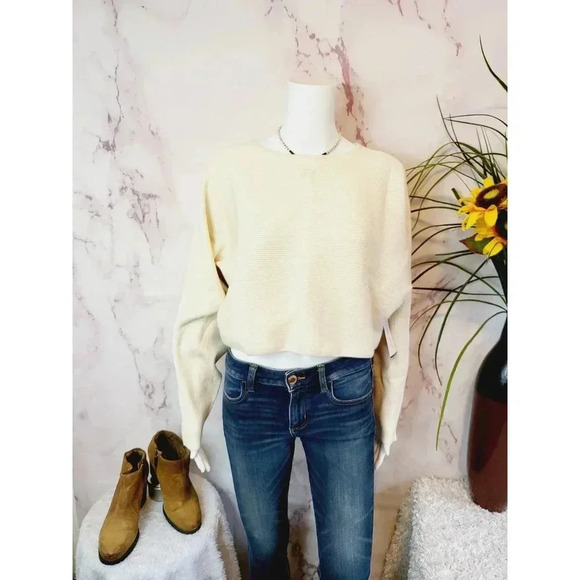 ALEXIA ADMOR Kenzie Sweater (NWT) size - XS - Picture 4 of 9